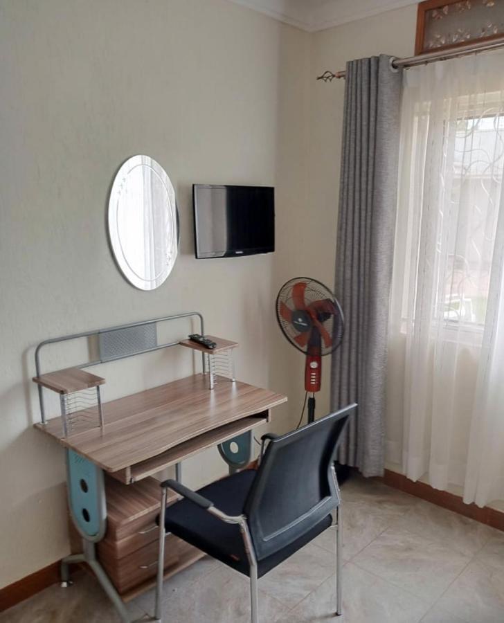 Migingo Suites 엔테베 외부 사진
