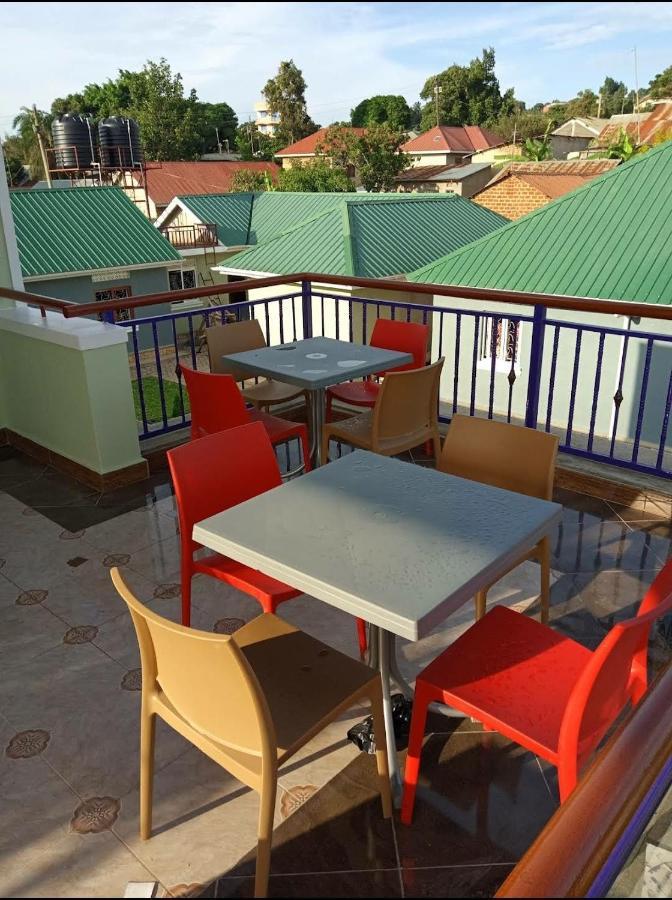Migingo Suites 엔테베 외부 사진