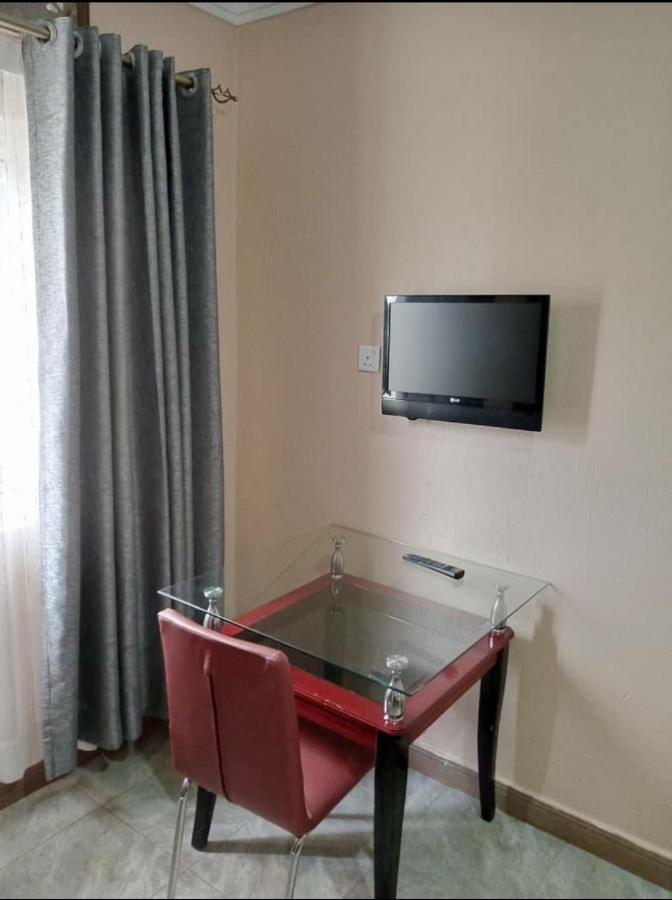 Migingo Suites 엔테베 외부 사진
