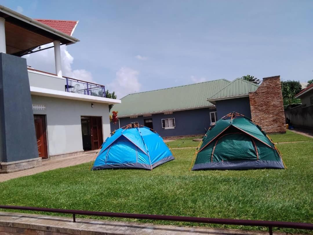 Migingo Suites 엔테베 외부 사진
